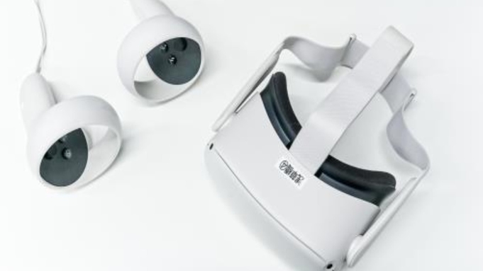 【お部屋でバーチャル体験♪】最新機種OculusQuest2VR付き宿泊プラン＜朝食または昼食付き＞
